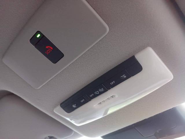 ノート X FOUR ハイブリッド4WD/プロパイロット/メーカー純正コネクトナビ/フルセグTV/全方位カメラ/デジタルインナーミラー/ワイヤレス充電/シートヒーター/ステアリングヒーター/ETC/USB/車検整備付き(36枚目)