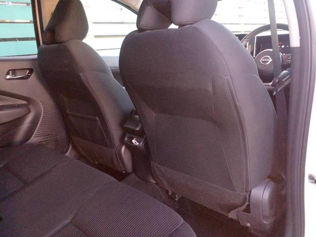 ノート X FOUR ハイブリッド4WD/プロパイロット/メーカー純正コネクトナビ/フルセグTV/全方位カメラ/デジタルインナーミラー/ワイヤレス充電/シートヒーター/ステアリングヒーター/ETC/USB/車検整備付き(41枚目)