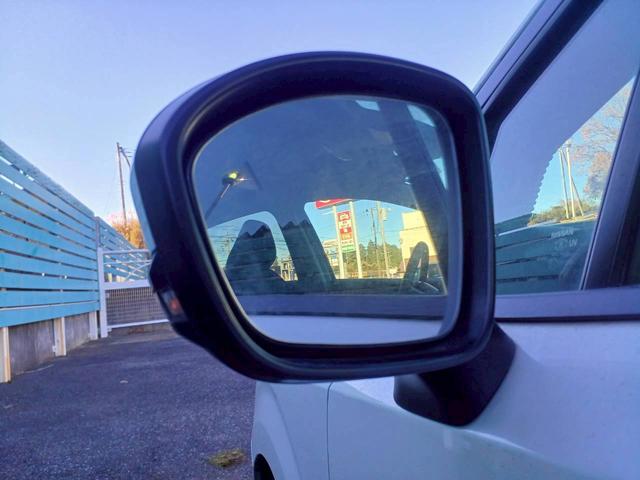 ノート X FOUR ハイブリッド4WD/プロパイロット/メーカー純正コネクトナビ/フルセグTV/全方位カメラ/デジタルインナーミラー/ワイヤレス充電/シートヒーター/ステアリングヒーター/ETC/USB/車検整備付き(55枚目)