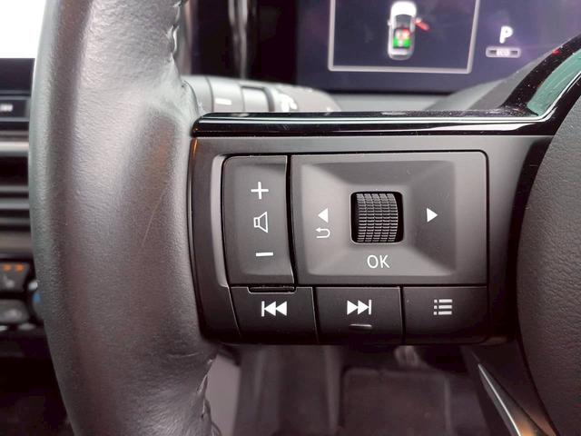 ノート X FOUR ハイブリッド4WD/プロパイロット/メーカー純正コネクトナビ/フルセグTV/全方位カメラ/デジタルインナーミラー/ワイヤレス充電/ETC/シートヒーター/ステアリングヒーター/エマージェンシーブレーキ(28枚目)