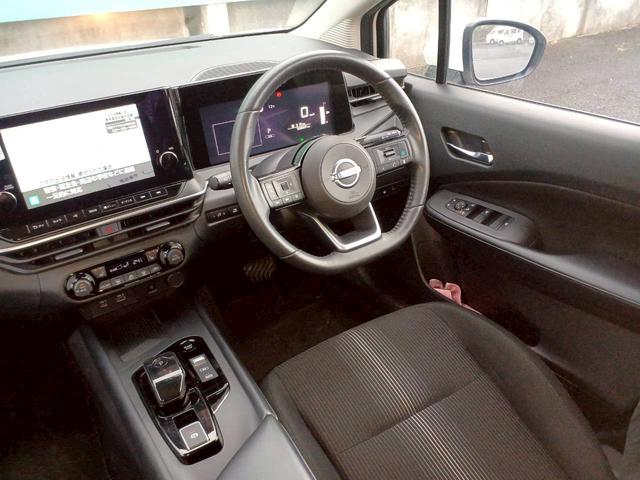 ノート X FOUR ハイブリッド4WD/プロパイロット/メーカー純正コネクトナビ/フルセグTV/全方位カメラ/デジタルインナーミラー/ワイヤレス充電/ETC/シートヒーター/ステアリングヒーター/エマージェンシーブレーキ(32枚目)