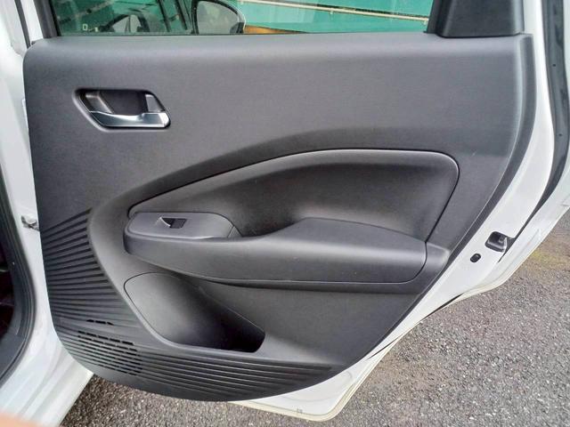 ノート X FOUR ハイブリッド4WD/プロパイロット/メーカー純正コネクトナビ/フルセグTV/全方位カメラ/デジタルインナーミラー/ワイヤレス充電/ETC/シートヒーター/ステアリングヒーター/エマージェンシーブレーキ(42枚目)