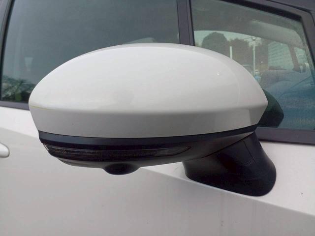 ノート X FOUR ハイブリッド4WD/プロパイロット/メーカー純正コネクトナビ/フルセグTV/全方位カメラ/デジタルインナーミラー/ワイヤレス充電/ETC/シートヒーター/ステアリングヒーター/エマージェンシーブレーキ(51枚目)