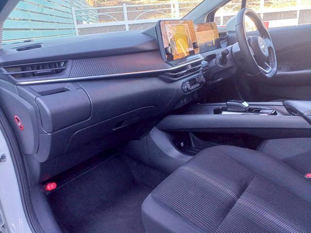 ノート X FOUR ハイブリッド4WD/プロパイロット/メーカー純正コネクトナビ/フルセグTV/全方位カメラ/デジタルインナーミラー/ワイヤレス充電/シートヒーター/ステアリングヒーター/ETC/USB/車検整備付き(37枚目)