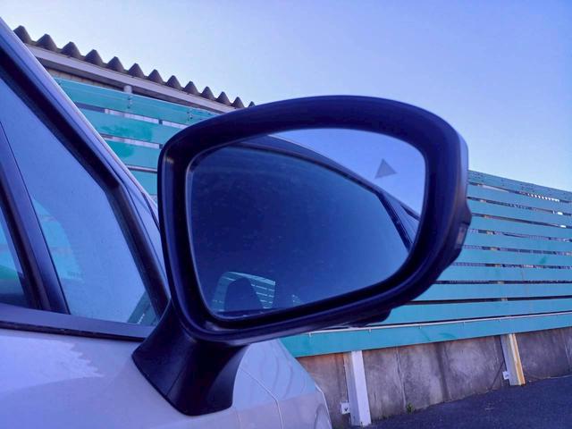 ノート X FOUR ハイブリッド4WD/プロパイロット/メーカー純正コネクトナビ/フルセグTV/全方位カメラ/デジタルインナーミラー/ワイヤレス充電/シートヒーター/ステアリングヒーター/ETC/USB/車検整備付き(49枚目)