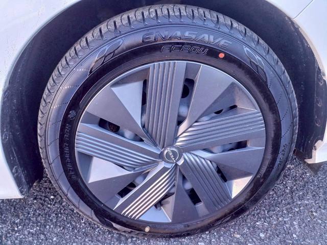 ノート X FOUR ハイブリッド4WD/プロパイロット/メーカー純正コネクトナビ/フルセグTV/全方位カメラ/デジタルインナーミラー/ワイヤレス充電/シートヒーター/ステアリングヒーター/ETC/USB/車検整備付き(56枚目)