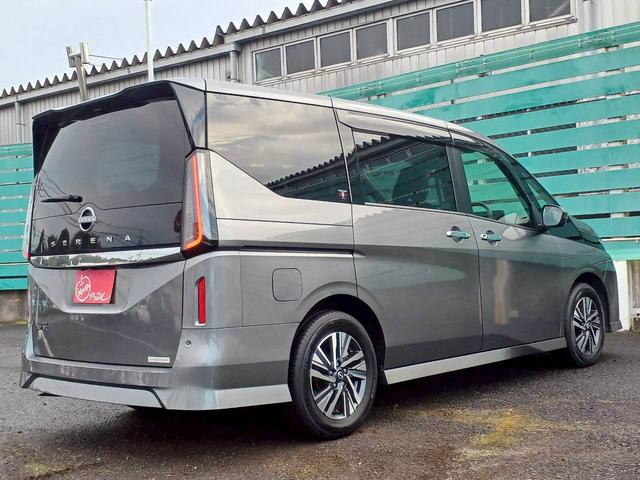 セレナ ハイウェイスターV メーカー純正コネクトナビ/フルセグTV/全方位カメラ/両側パワスラ/ワイヤレス充電/デジタルインナーミラー/プロパイロット/エマージェンシーブレーキ/ETC/USB/LEDヘッドライト/車検整備付き(18枚目)