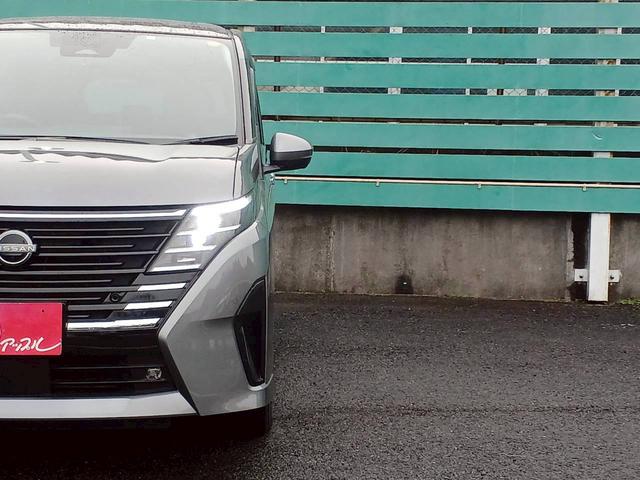 セレナ ハイウェイスターV メーカー純正コネクトナビ/フルセグTV/全方位カメラ/両側パワスラ/ワイヤレス充電/デジタルインナーミラー/プロパイロット/エマージェンシーブレーキ/ETC/USB/LEDヘッドライト/車検整備付き(22枚目)