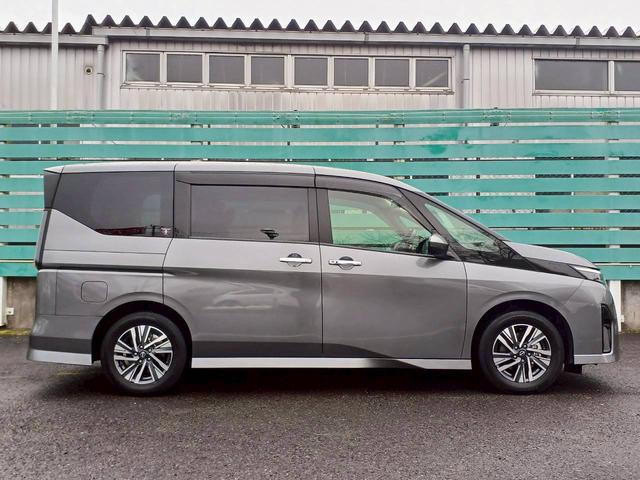 セレナ ハイウェイスターV メーカー純正コネクトナビ/フルセグTV/全方位カメラ/両側パワスラ/ワイヤレス充電/デジタルインナーミラー/プロパイロット/エマージェンシーブレーキ/ETC/USB/LEDヘッドライト/車検整備付き(24枚目)