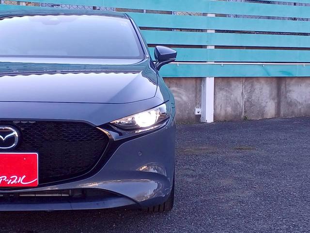ＭＡＺＤＡ３ファストバック ２０Ｓ　Ｌパッケージ　ＢＯＳＥサウンド／マツダコネクトナビ／フルセグＴＶ／バックカメラ／黒革／パワーシート／シートヒーター／ステアヒーター／ヘッドアップディスプレイ／クルージングトラフィックサポート／ＬＥＤライト／ＥＴＣ（22枚目）
