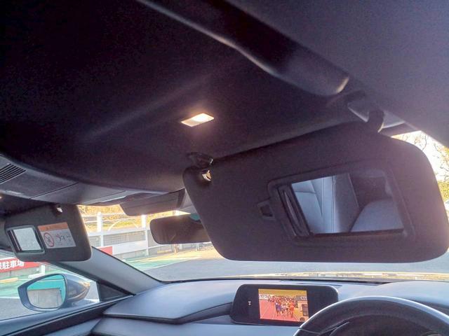 ＭＡＺＤＡ３ファストバック ２０Ｓ　Ｌパッケージ　ＢＯＳＥサウンド／マツダコネクトナビ／フルセグＴＶ／バックカメラ／黒革／パワーシート／シートヒーター／ステアヒーター／ヘッドアップディスプレイ／クルージングトラフィックサポート／ＬＥＤライト／ＥＴＣ（44枚目）