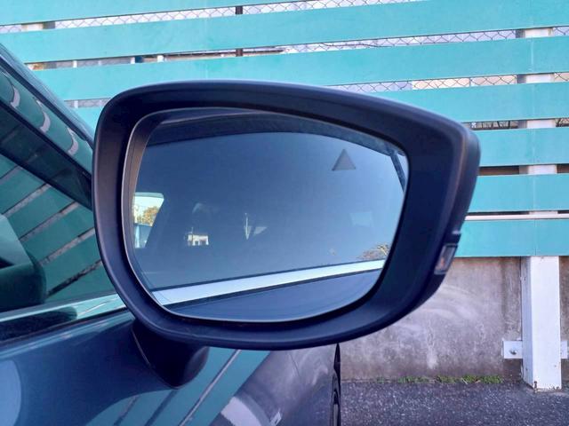 ＭＡＺＤＡ３ファストバック ２０Ｓ　Ｌパッケージ　ＢＯＳＥサウンド／マツダコネクトナビ／フルセグＴＶ／バックカメラ／黒革／パワーシート／シートヒーター／ステアヒーター／ヘッドアップディスプレイ／クルージングトラフィックサポート／ＬＥＤライト／ＥＴＣ（51枚目）