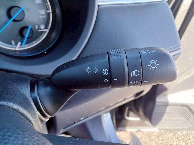 ハリアーハイブリッド Ｚ　レザーパッケージ　４ＷＤ／調光パノラマルーフ／ＪＢＬプレミアム／純正ナビＴＶ／全方位カメラ／ヘッドアップディスプレイ／デジタルインナー／黒革／シートベンチレーション／パワーシート／ステアヒーター／パワーバックドア／（33枚目）