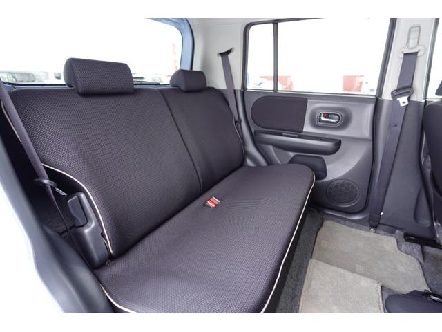 アルトラパン １０ｔｈアニバーサリーリミテッド　１０ｔｈアニバーサリー　リミテッド　４ＷＤ　　スマートキー　オーディオ　ＥＴＣ　ブレーキアシスト　ＡＢＳ　盗難防止システム　パワーウィンドウ　本革巻きステアリング　プライバシーガラス（25枚目）