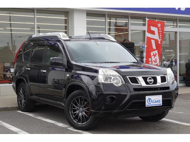 エクストレイル ２０Ｘｔ　４ＷＤ　関東仕入れ　寒冷地仕様　シートヒーター　フルセグＴＶ　ＥＴＣ　ナビ　Ｂｌｕｅｔｏｏｔｈ　社外アルミ　頸部衝撃緩和ヘッドレスト　ヒルディセントコントロール　横滑り防止装置（9枚目）