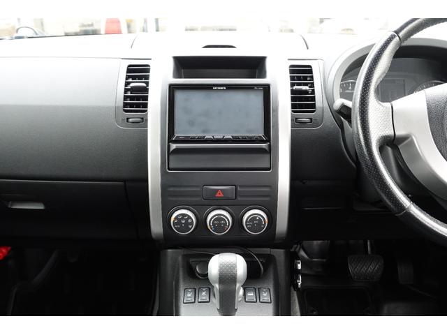 エクストレイル ２０Ｘｔ　４ＷＤ　関東仕入れ　寒冷地仕様　シートヒーター　フルセグＴＶ　ＥＴＣ　ナビ　Ｂｌｕｅｔｏｏｔｈ　社外アルミ　頸部衝撃緩和ヘッドレスト　ヒルディセントコントロール　横滑り防止装置（25枚目）