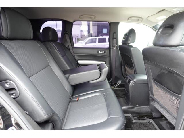 エクストレイル ２０Ｘｔ　４ＷＤ　関東仕入れ　寒冷地仕様　シートヒーター　フルセグＴＶ　ＥＴＣ　ナビ　Ｂｌｕｅｔｏｏｔｈ　社外アルミ　頸部衝撃緩和ヘッドレスト　ヒルディセントコントロール　横滑り防止装置（28枚目）