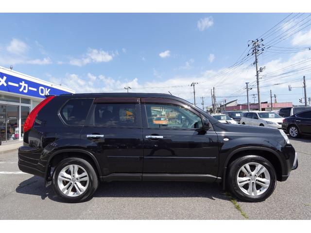 エクストレイル ２０Ｘ　エクストリーマーＸ　関西仕入　後期モデル　切替式４ＷＤ　カブロンシート　全席シートヒーター　ルーフレール　純正アルミホイール　タイミングチェーン　スマートキー　ＥＴＣ　ナビ　バックカメラ（11枚目）