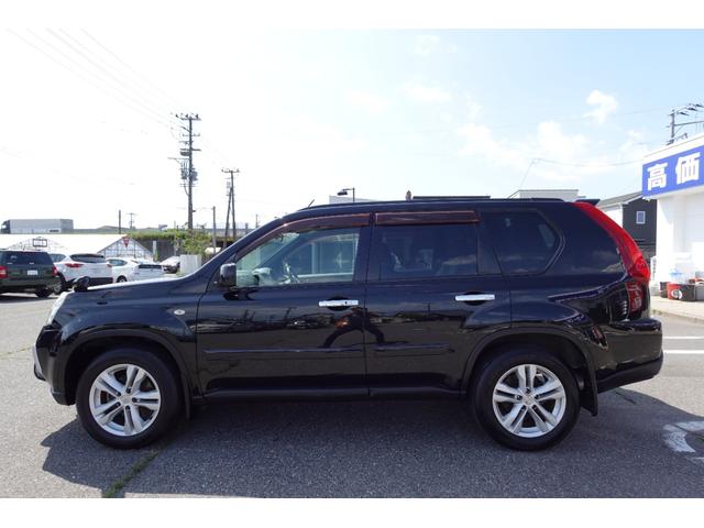 エクストレイル ２０Ｘ　エクストリーマーＸ　関西仕入　後期モデル　切替式４ＷＤ　カブロンシート　全席シートヒーター　ルーフレール　純正アルミホイール　タイミングチェーン　スマートキー　ＥＴＣ　ナビ　バックカメラ（15枚目）