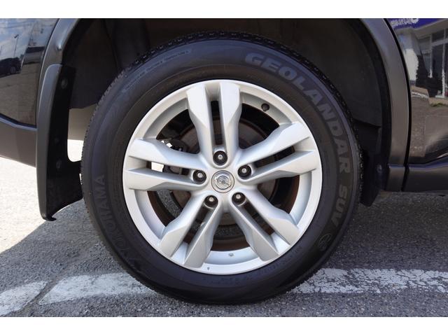 エクストレイル ２０Ｘ　エクストリーマーＸ　関西仕入　後期モデル　切替式４ＷＤ　カブロンシート　全席シートヒーター　ルーフレール　純正アルミホイール　タイミングチェーン　スマートキー　ＥＴＣ　ナビ　バックカメラ（18枚目）