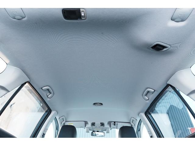 レガシィツーリングワゴン ２．５ｉアイサイト　Ｓパッケージ　本州仕入れ　後期モデル　４ＷＤ　ブラックレザーシート　シートヒーター　ＨＤＤナビ　衝突被害軽減ブレーキ　アダプティブクルーズコントロール　純正アルミホイール　ＥＴＣ　Ｂｌｕｅｔｏｏｔｈ　ＨＩＤ（39枚目）