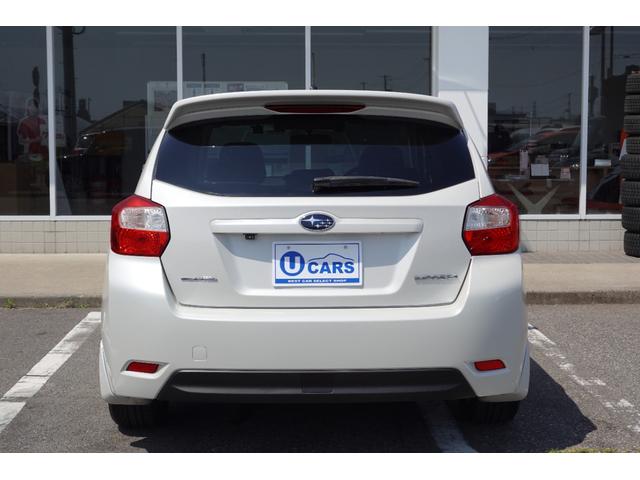 インプレッサスポーツ ２．０ｉアイサイト　関東仕入れ　４ＷＤ　２．０ｉアイサイト　本革巻きステアリング　フルセグ　クルーズコントロール　ブレーキアシスト　盗難防止システム　ナビ　ＥＴＣ　バックカメラ（13枚目）