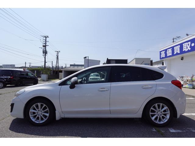 インプレッサスポーツ ２．０ｉアイサイト　関東仕入れ　４ＷＤ　２．０ｉアイサイト　本革巻きステアリング　フルセグ　クルーズコントロール　ブレーキアシスト　盗難防止システム　ナビ　ＥＴＣ　バックカメラ（15枚目）