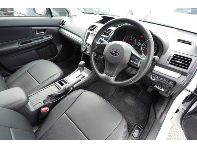 インプレッサスポーツ ２．０ｉアイサイト　関東仕入れ　４ＷＤ　２．０ｉアイサイト　本革巻きステアリング　フルセグ　クルーズコントロール　ブレーキアシスト　盗難防止システム　ナビ　ＥＴＣ　バックカメラ（19枚目）