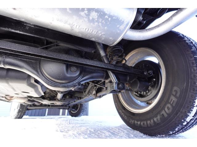 パジェロミニ 　４ＷＤ　ＶＲ　ターボ　走行距離５０５００ｋｍ　純正アルミホイール　オーディオ　ＡＢＳ　キーレス　エアコンクーラー　パワーウィンドウ　背面タイヤ（20枚目）