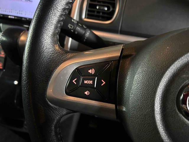 タント カスタムRS トップエディションSAII 4WD 両側電動スライドドア TV 衝突被害軽減システム LEDヘッドランプ スマートキー アイドリングストップ 電動格納ミラー ベンチシート CVT 盗難防止システム ABS ESC アルミホイール(6枚目)