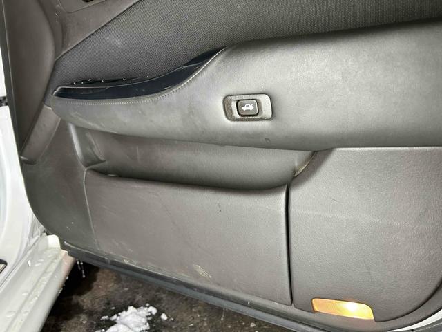 �݌Ɋm�F�ȂǂɊւ��ẮA���C�y�ɂ��₢���킹���������B