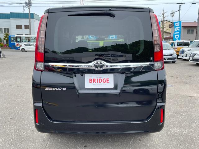 Xi 4WD ナビ バックカメラ 左電動ドア ETC(5枚目)