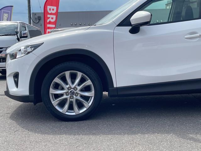 ＣＸ－５ ＸＤ　Ｌパッケージ　４ＷＤ／ディスプレイオーディオ／純正エンジンスターター／バックカメラ／スマートキー／シートヒーター／サイドカメラ／Ｂｌｕｅｔｏｏｔｈ接続／ＤＶＤ再生／クルーズコントロール／ＭＴモード付シフトレバー（3枚目）
