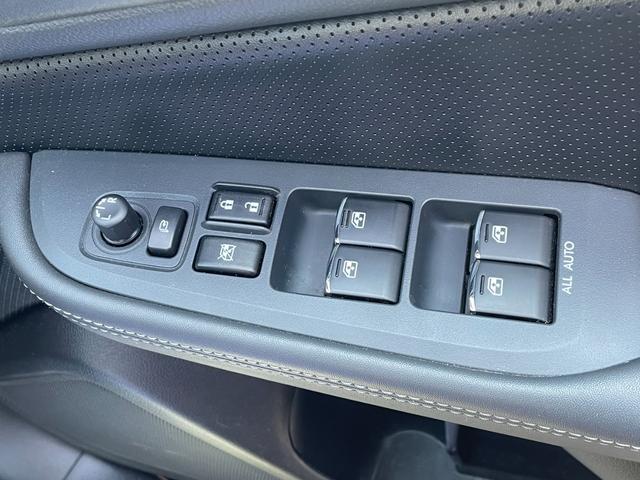 レガシィアウトバック リミテッド　寒冷地仕様／４ＷＤ／９インチナビ／フルセグＴＶ／バックカメラ／シートヒーター／パワーシート／パワーリヤゲート／ＥＴＣ／スマートキー／パドルシフトＢｌｕｅｔｏｏｔｈ接続／アダプティブクルーズコントロール（44枚目）