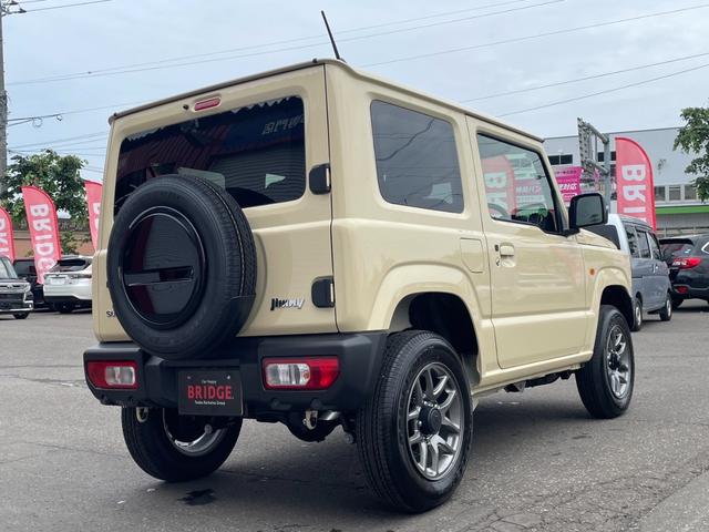 ジムニー ＸＣ　届出済未使用車／ターボ／パートタイム４ＷＤ／ＡＴ／シートヒーター／クルーズコントロール／コーナーセンサー／オートハイビーム／ヘッドライトウォッシャー／スマートキー／スペアキー／純正アルミホイール（8枚目）