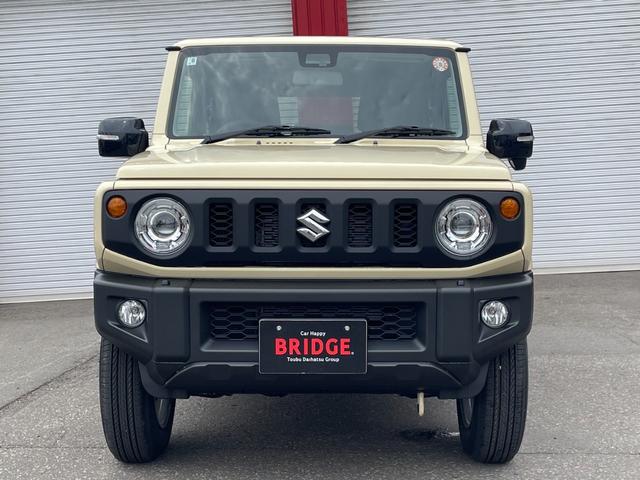 ジムニー ＸＣ　届出済未使用車／ターボ／パートタイム４ＷＤ／ＡＴ／シートヒーター／クルーズコントロール／コーナーセンサー／オートハイビーム／ヘッドライトウォッシャー／スマートキー／スペアキー／純正アルミホイール（13枚目）