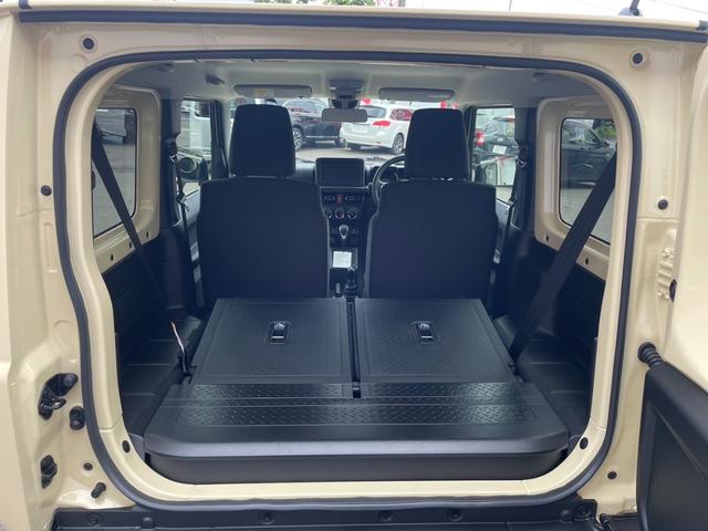 ジムニー ＸＣ　届出済未使用車／ターボ／パートタイム４ＷＤ／ＡＴ／シートヒーター／クルーズコントロール／コーナーセンサー／オートハイビーム／ヘッドライトウォッシャー／スマートキー／スペアキー／純正アルミホイール（18枚目）