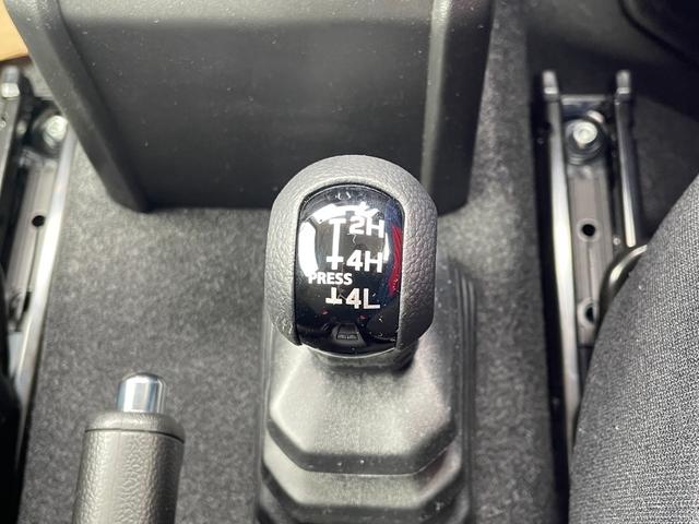 ジムニー ＸＣ　届出済未使用車／ターボ／パートタイム４ＷＤ／ＡＴ／シートヒーター／クルーズコントロール／コーナーセンサー／オートハイビーム／ヘッドライトウォッシャー／スマートキー／スペアキー／純正アルミホイール（25枚目）