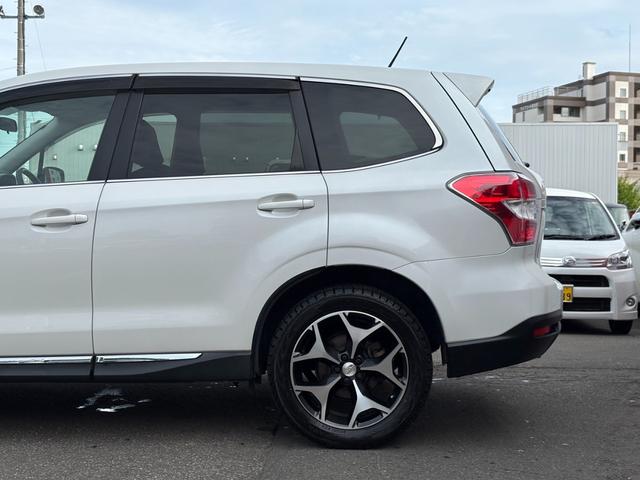 フォレスター ２．０ＸＴ　４ＷＤ／フルセグＴＶ付ナビ／Ｂカメラ／シートヒーター／エンジンスターター／スマートキー／Ｘモード／ハーフレザーシート／パドルシフト／クルーズコントロール／ＭＴモード／Ｂｌｕｅｔｏｏｔｈ接続／ＥＴＣ（5枚目）
