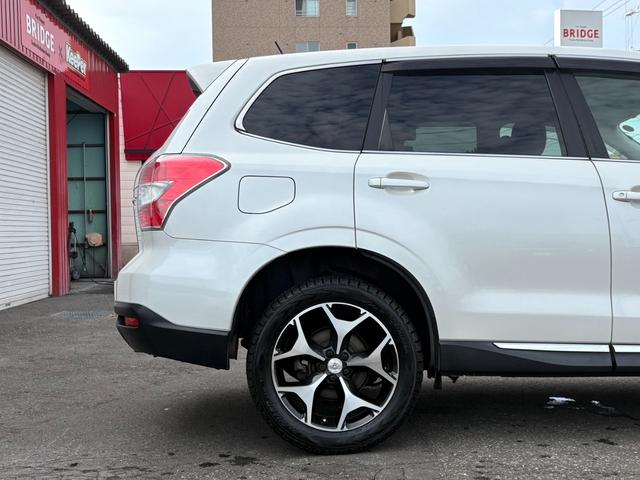 フォレスター ２．０ＸＴ　４ＷＤ／フルセグＴＶ付ナビ／Ｂカメラ／シートヒーター／エンジンスターター／スマートキー／Ｘモード／ハーフレザーシート／パドルシフト／クルーズコントロール／ＭＴモード／Ｂｌｕｅｔｏｏｔｈ接続／ＥＴＣ（9枚目）