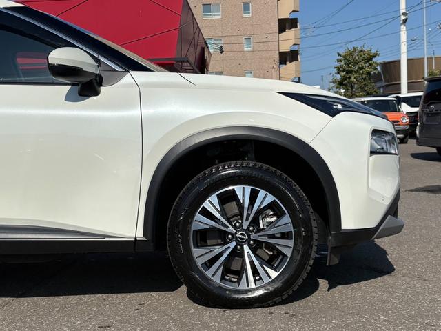 エクストレイル Ｓ　ｅ－４ＯＲＣＥ　ワンオーナー／ハイブリッド４ＷＤ／純正フルセグ付ナビ／バックカメラ／純正前後ドラレコ／ビルトインＥＴＣ２．０／シートヒーター／スマートキー／スペアキー／ＡＣソケット／Ｂｌｕｅｔｏｏｔｈ接続／スマートキ（11枚目）