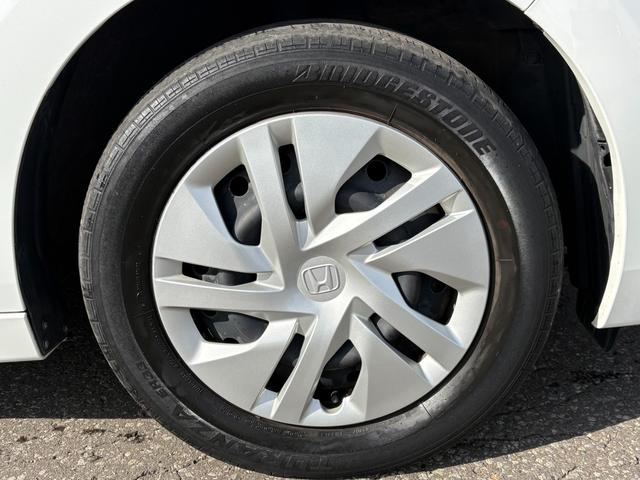 ステップワゴン Ｇ　４ＷＤ／パワースライドドア／純正ナビ／フルセグＴＶ／バックカメラ／フリップダウンモニター／純正エンジンスターター／ＥＴＣ／ワイパーデアイサー／ミラーヒーター／クルーズコントロール／後席エアコン（41枚目）