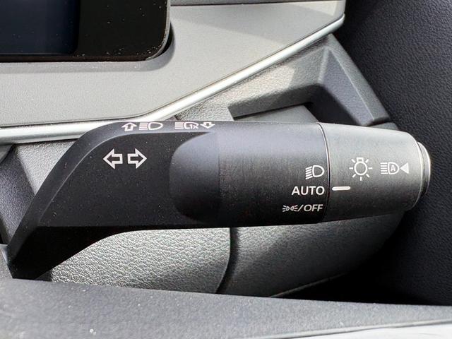 ノート Ｓ　ＦＯＵＲ　４ＷＤ／社外ナビ／バックカメラ／現着冬タイヤ／ホイール付き夏タイヤ積込／シートヒーター／ステアリングヒーター／ＥＴＣ／プッシュスタート／エマージェンシーブレーキ／Ｂｌｕｅｔｏｏｔｈ／ブレーキホールド（34枚目）