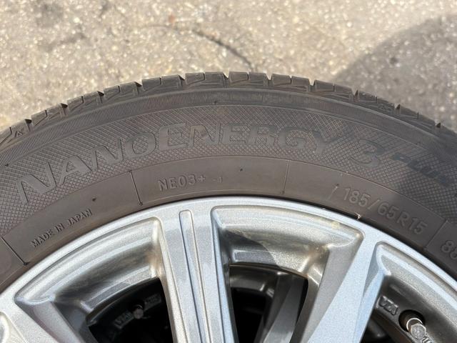 ノート Ｓ　ＦＯＵＲ　４ＷＤ／社外ナビ／バックカメラ／現着冬タイヤ／ホイール付き夏タイヤ積込／シートヒーター／ステアリングヒーター／ＥＴＣ／プッシュスタート／エマージェンシーブレーキ／Ｂｌｕｅｔｏｏｔｈ／ブレーキホールド（41枚目）