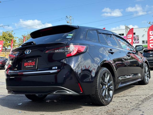 カローラツーリング ハイブリッド　ダブルバイビー　寒冷地仕様／４ＷＤ／ハイブリッド／純正フルセグナビ／バックカメラ／シートヒーター／ステアリングヒータ／ＥＴＣ／スマートキー／ブラインドスポットモニター／スペアキー／Ｂｌｕｅｔｏｏｔｈ接続／純正ドラレコ（8枚目）