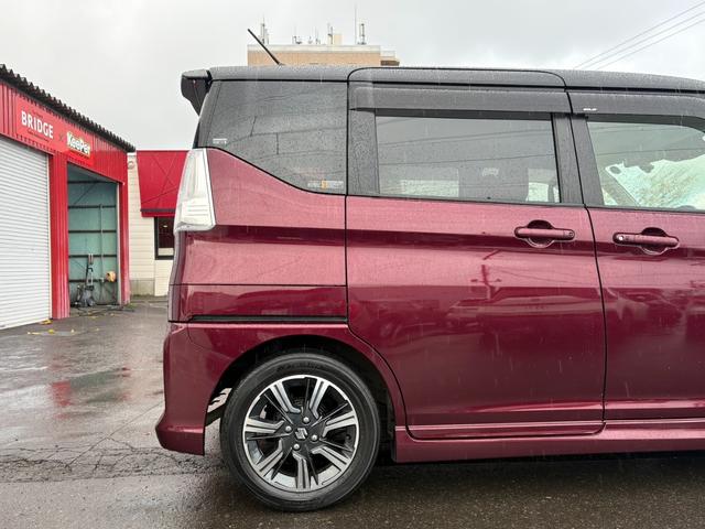 ソリオバンディット ハイブリッドMV ハイブリッドMV/4WD/全方位モニター/フルセグ付き純正ナビ/ワンオーナー/両側パワースライドドア/純正エアロ/パドルシフト/デュアルカメラブレーキサポート/スマートキー/プッシュスタート(9枚目)