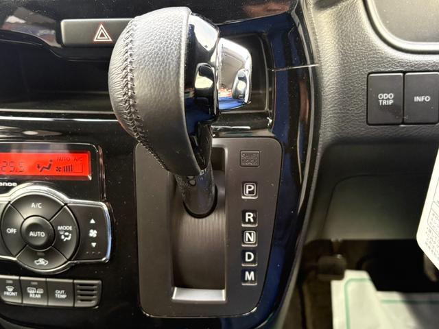 ソリオバンディット ハイブリッドMV ハイブリッドMV/4WD/全方位モニター/フルセグ付き純正ナビ/ワンオーナー/両側パワースライドドア/純正エアロ/パドルシフト/デュアルカメラブレーキサポート/スマートキー/プッシュスタート(23枚目)