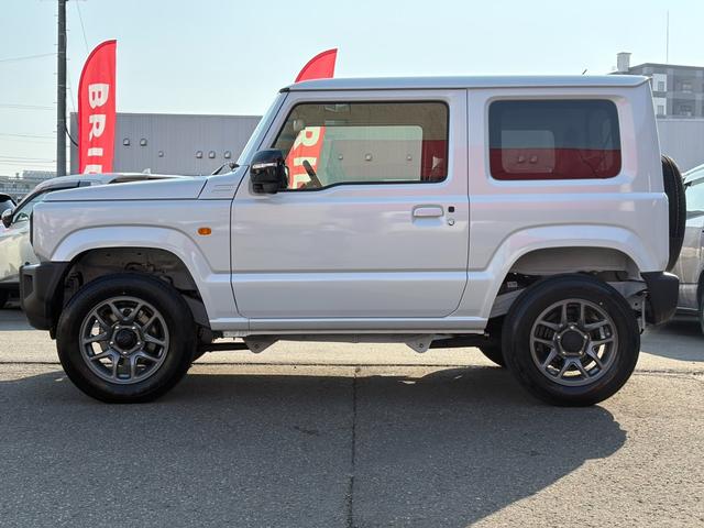ジムニー ＸＣ　届出済未使用車／４ＷＤ／ターボ／シートヒーター（4枚目）