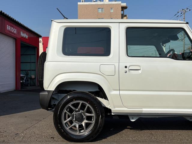 ジムニー ＸＣ　届出済未使用車／４ＷＤ／ターボ／シートヒーター（9枚目）