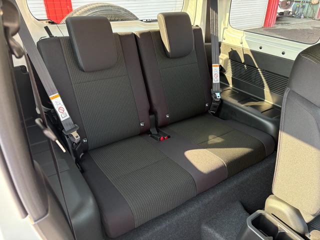 ジムニー ＸＣ　届出済未使用車／４ＷＤ／ターボ／シートヒーター（16枚目）